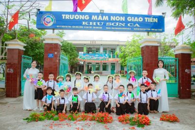 LƯU GIỮ KHOẢNH KHẮC TUỔI THƠ – CHỤP ẢNH KỶ YẾU CUỐI NĂM HỌC